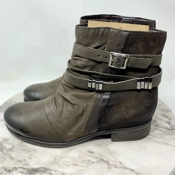 NWOT Miz Mooz Scarborough Multi Strap Olive/Brown Booties 39 Wide Moto Edgy Boho - Picture 3 of 16